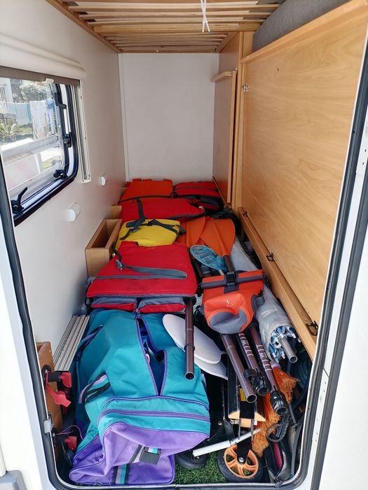 Autocaravana Ford 2.2 TDCi – Revisão Feita  | 6 Lugares