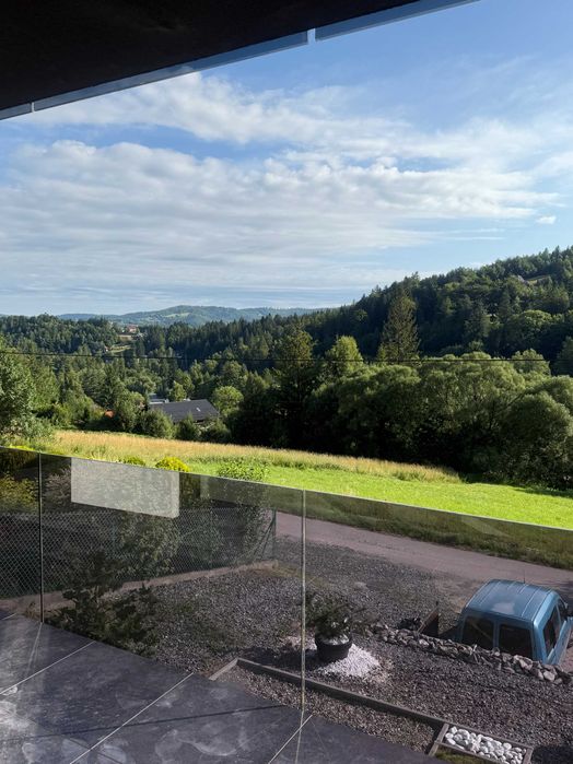 OKAZJA ! Dwupoziomowy apartament w Wiśle, ogród + 2 miejsca parkingowe