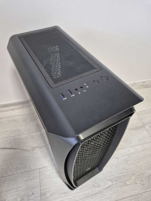 якісний ATX корпус AeroCool Aero One Eclipse з райзером вертикального встановлення відеокарти