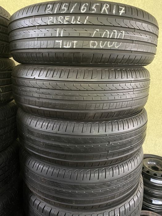 Літні шини 215/65R17 PIRELLI 2022р. 5.5мм.