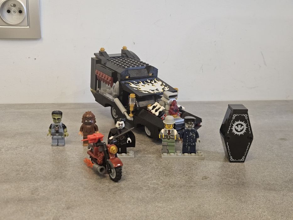 Lego 9464 monster fighters plus 2 unikatowe figurki