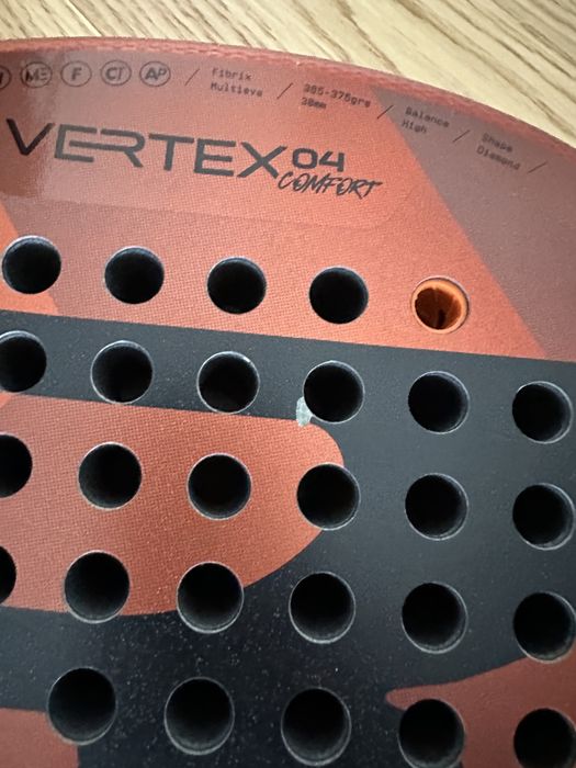 Bullpadel Vertex 04 Comfort 25.