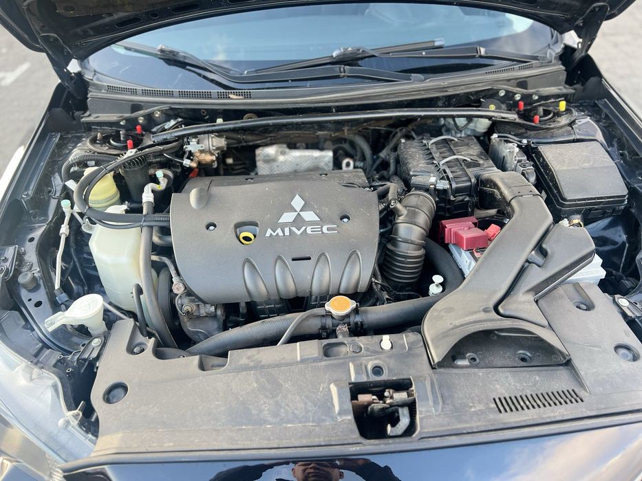 Mitsubishi lancer 2.0