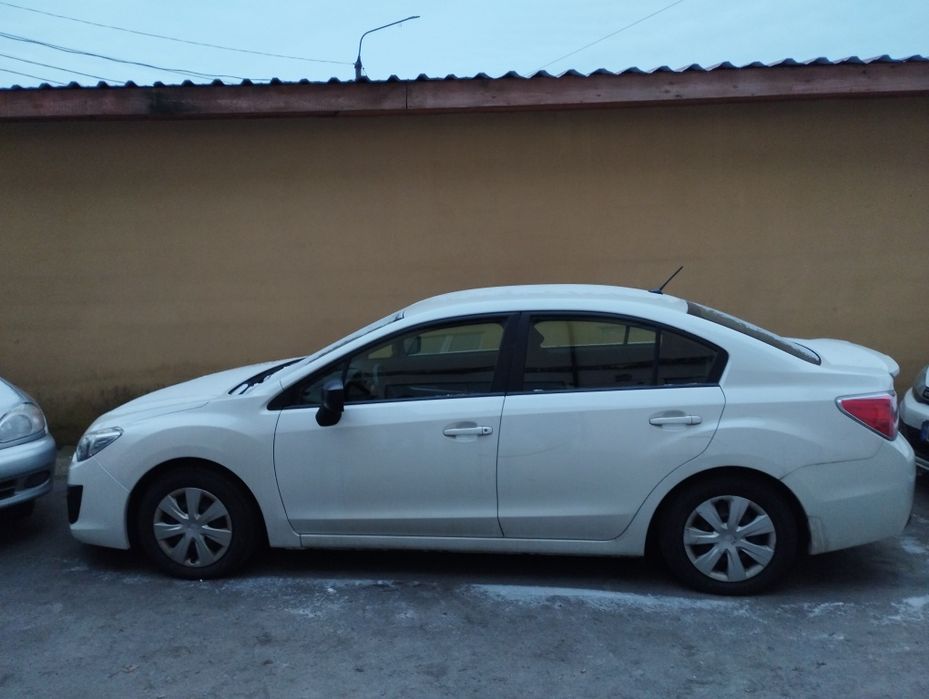 Автомобіль subaru impreza