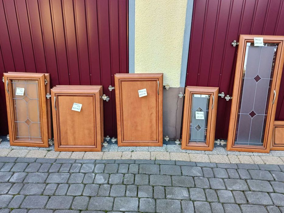 Fronty i szafki do mebli kuchennych/bez szyb/