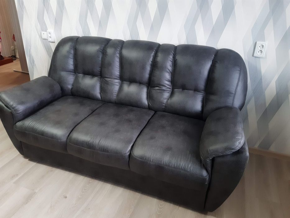 Перетяжка меблів.крісел салонів краси.стомат крісел.