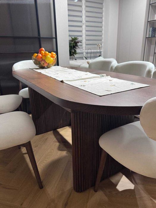 Обідній овальний стіл Стихія