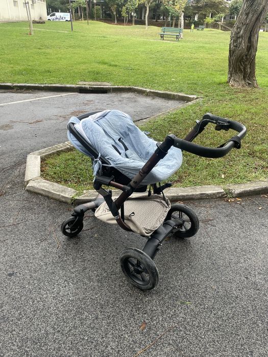 Excelente Carrinho + ovo + plataforma infantil