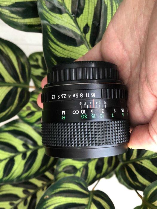 Об'єктив Revuenon 55mm f/1.2 MC