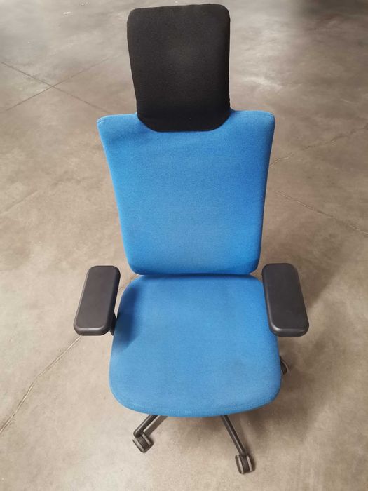 Fotel żółty/niebieski Vitra Headline /Nowy 6 700zł