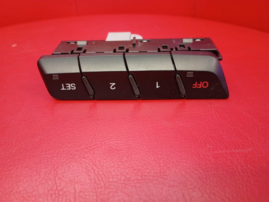 Panel przełącznik regulacji fotela lewy przód Audi Q5 8R