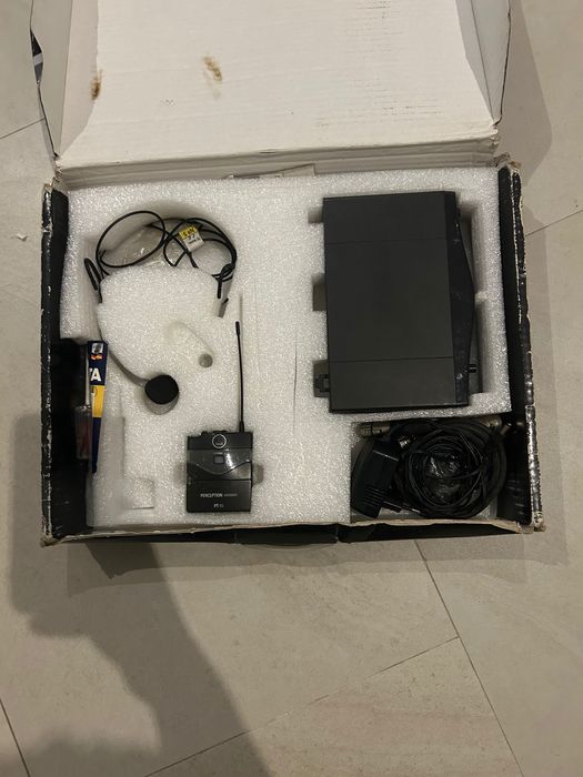 Microfone sem Fio de Cabeça - AKG PW Sr45