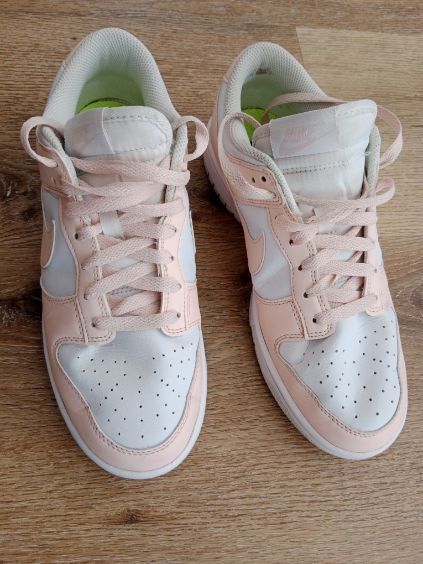 Buty Nike damskie rozmiar 40 dł. wkładki 25,5 cm