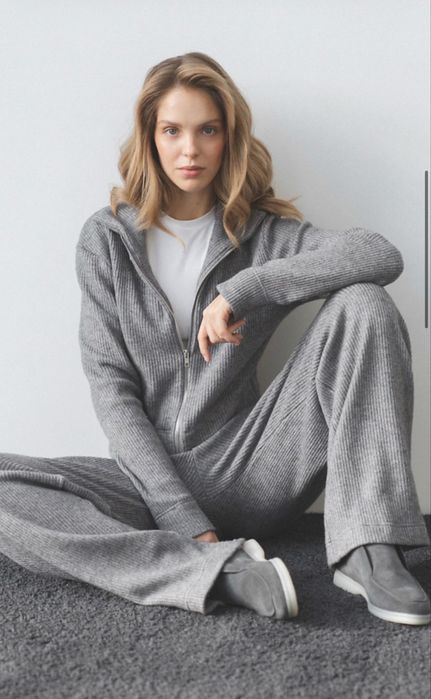 В’язаний костюм Lil Corner, сірий, XS/S