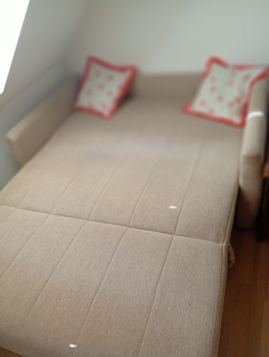 Sofa rozkładana dwuosobowa używana