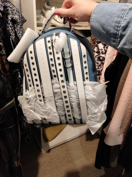 Stylowy plecak damski Alex Max – jeans + ćwieki