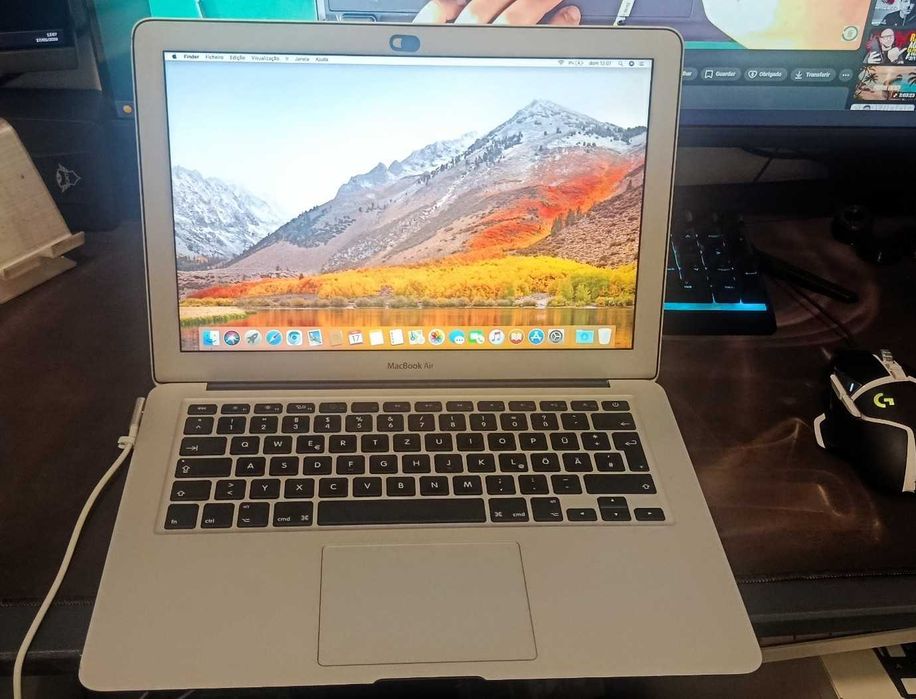Macbook Air - Nvidia 320M488441491405547521