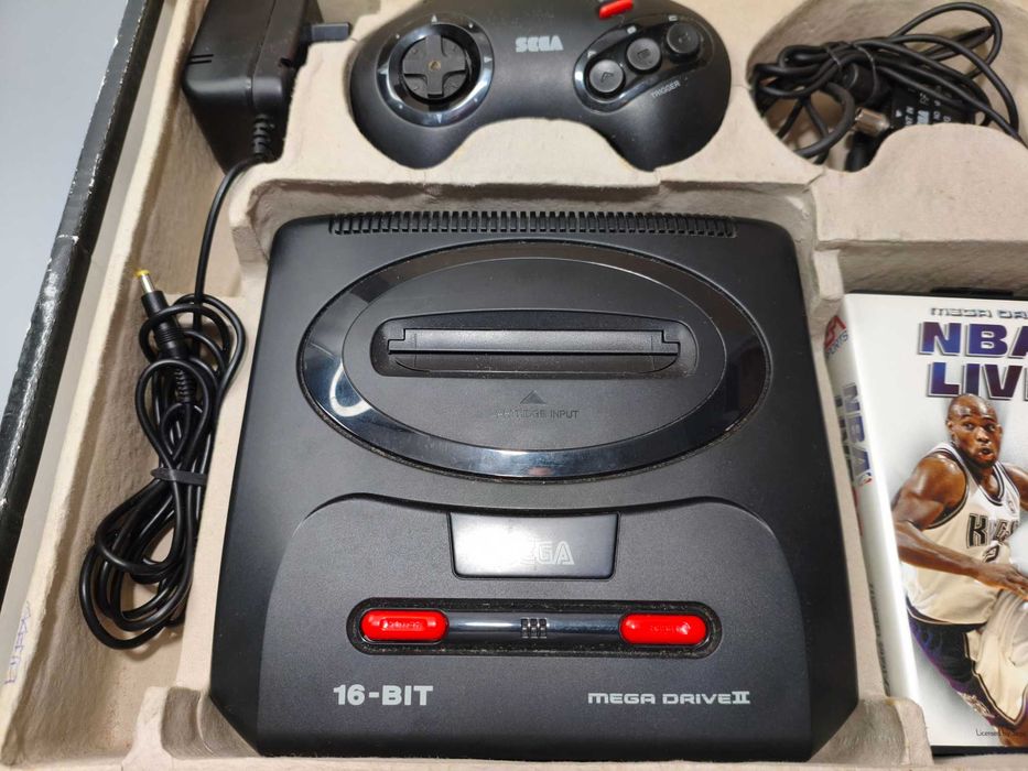 Sega Megadrive em Caixa