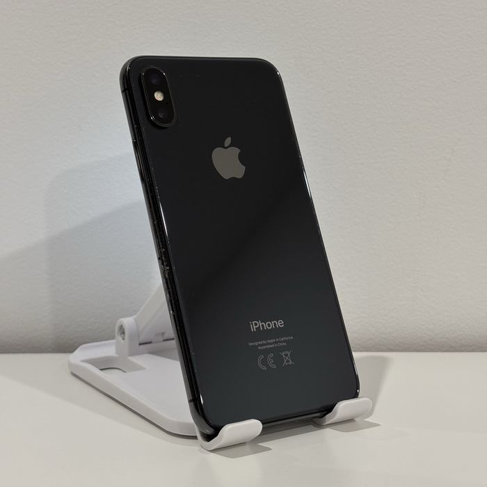 iPhone X - 64GB - Desbloqueado