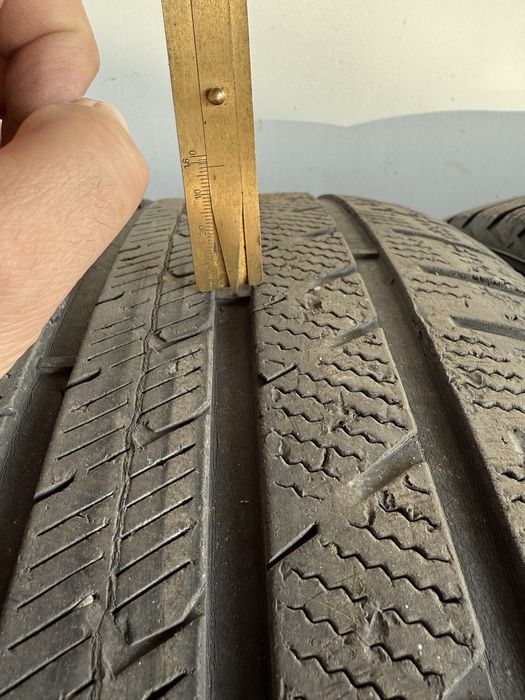 Opony wielosezonowe całoroczne vredestein 285/45R20