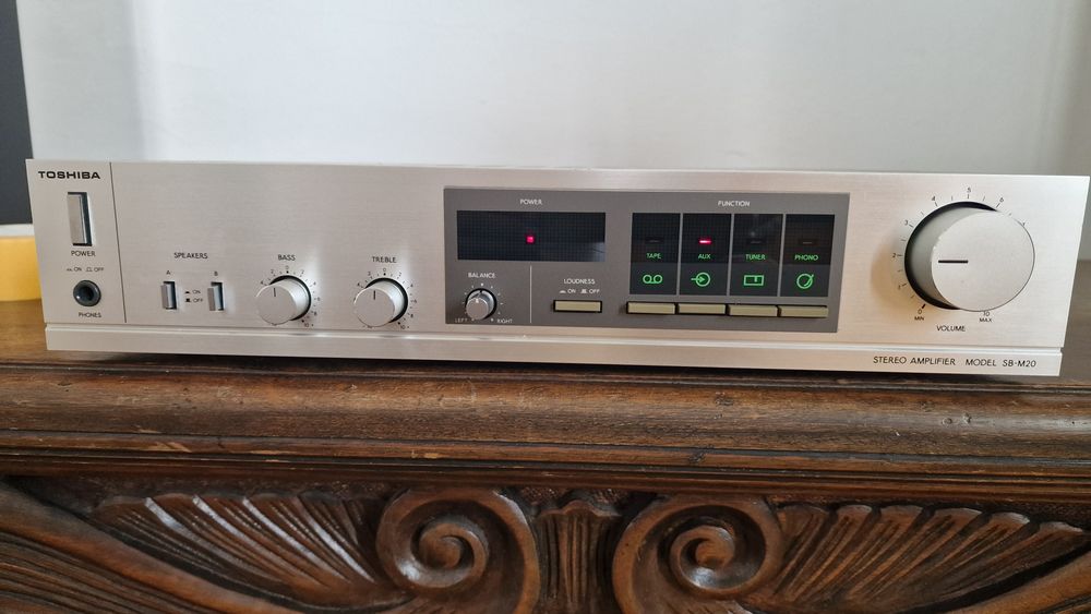 Toshiba  SB M20 wzmacniacz