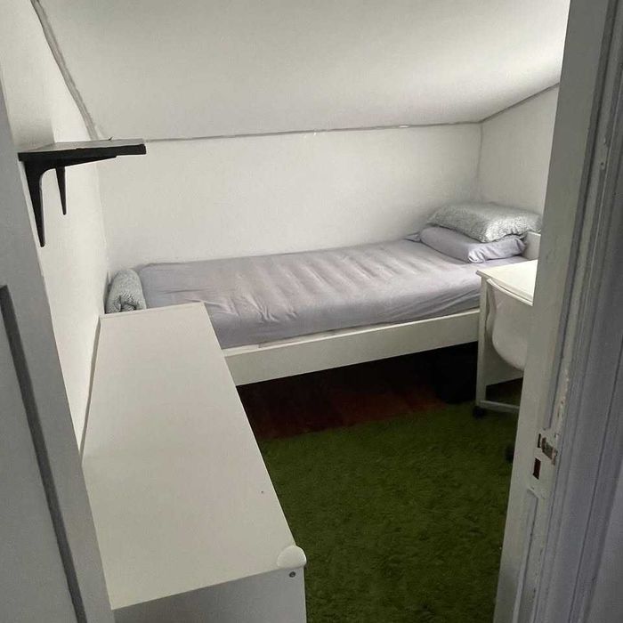 Aluga-se 1 quarto Lisboa Campolide