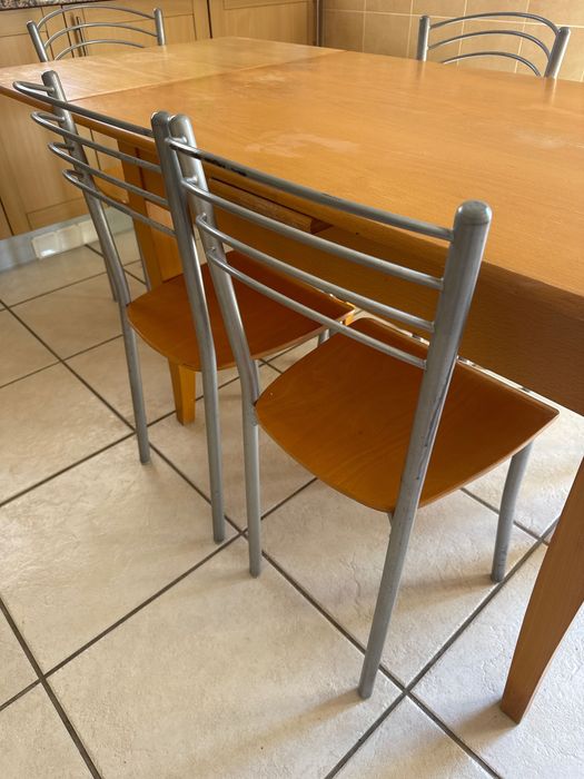 Mesa da cozinha + cadeiras