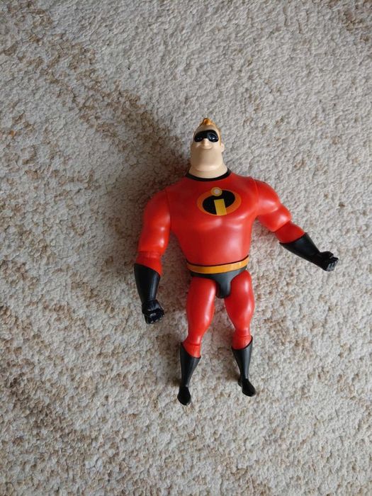 Disney Pixar Iniemamocni Robert Bob Parr Pan iniemamocny postać figurk