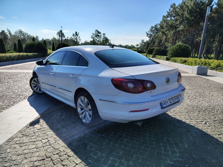 Продам Volkswagen Passat CC R-line 2011