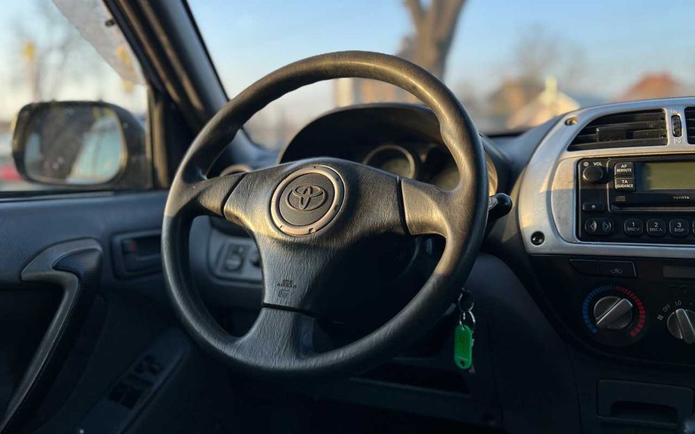 Toyota RAV4 2002