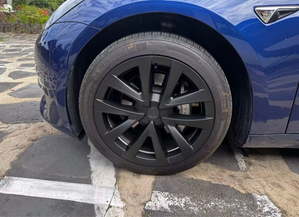Ковпаки Tesla Model 3 / Колпаки Тесла М3