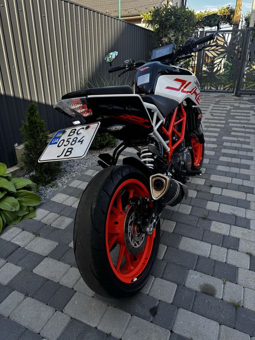 KTM Duke 390 (2018)