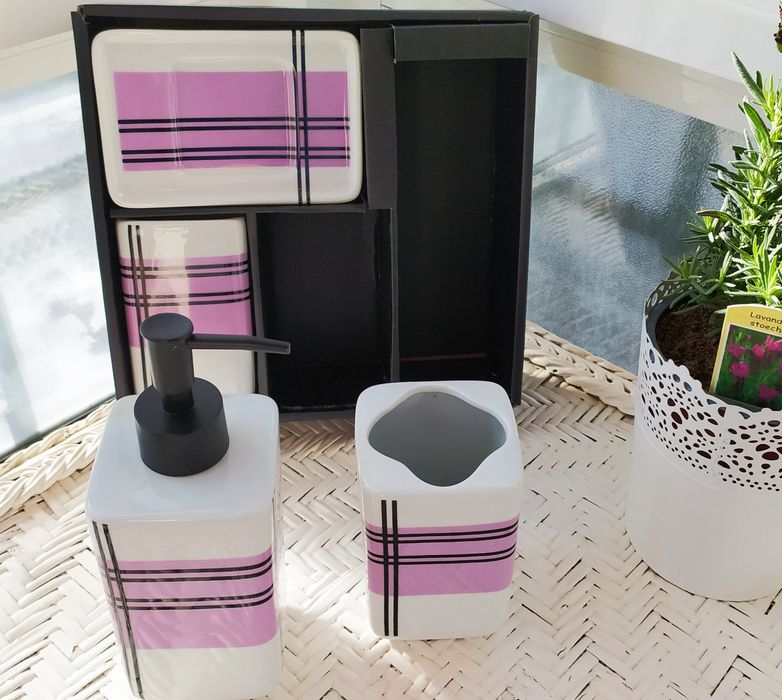Loiças de casa de banho Novo442990396661442560