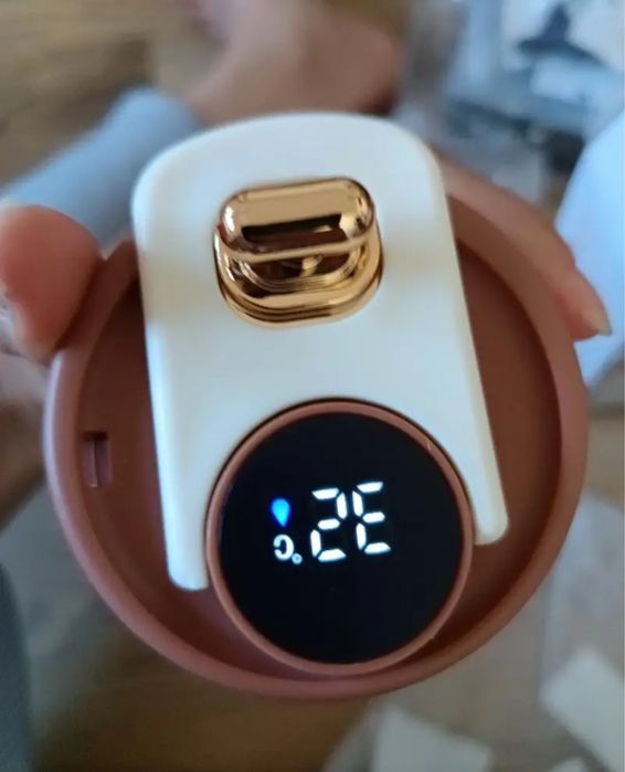 Термочашка з індикатором температури