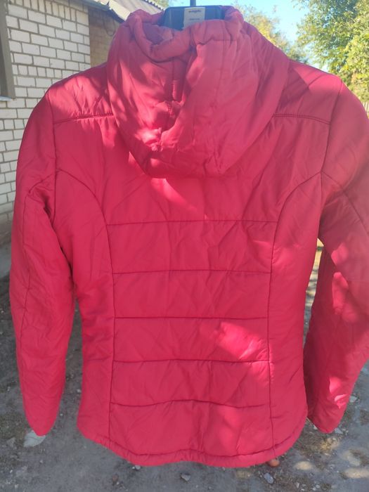 Жіноча куртка Simond