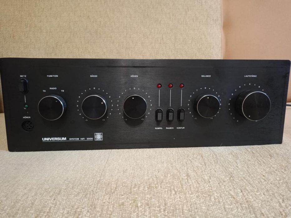 Wzamcniacz wraz z głośnikami