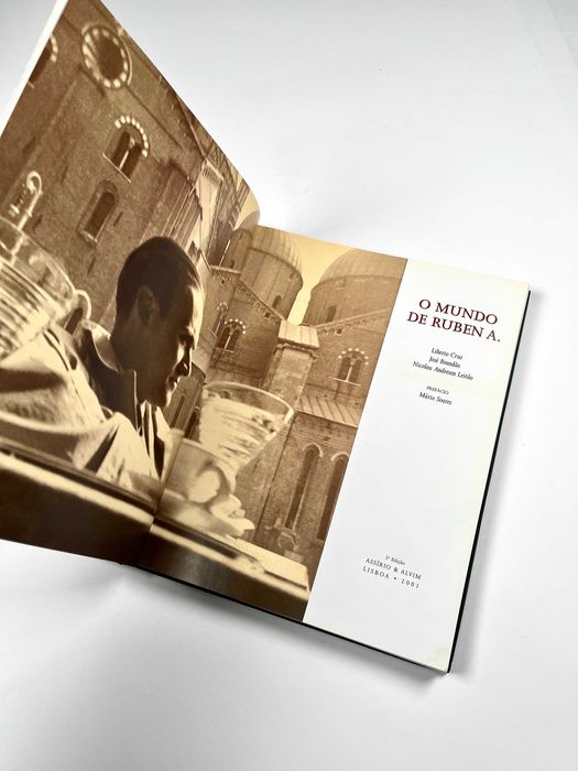 O mundo de Ruben A. Lisboa: Assírio & Alvim, 1996