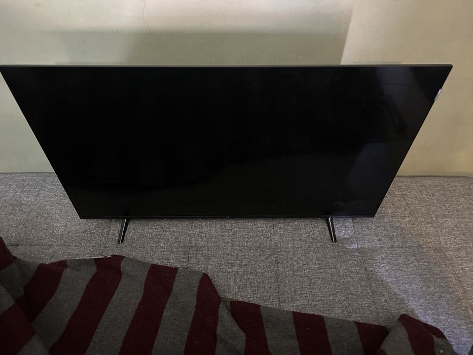 TCL 43P7K 43” 4K QLED Google TV – Como Nova