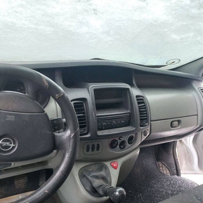 Продам запчасти рено трафик