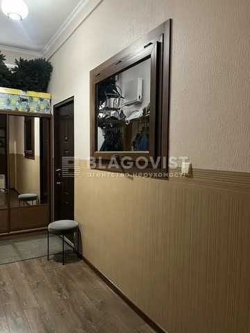 Продаж 3-к. з ремонтом 110м2, метро Печерська, вул. Коновальця_32_ЖК Митець