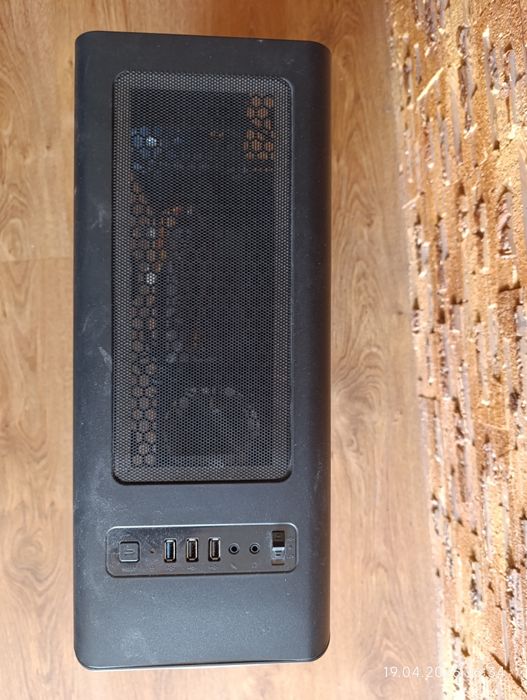 Корпус компьютерный