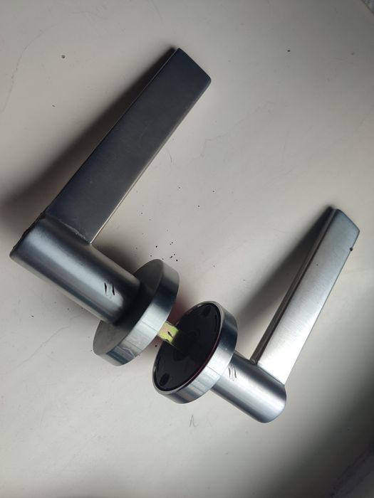 Межкомнатные ручки