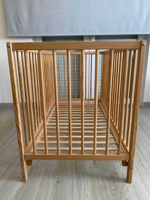 Cama de Grades Madeira