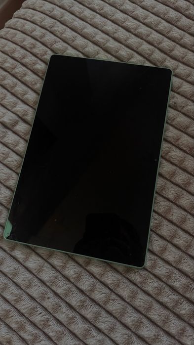 Vendo tablete spc usado