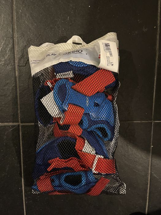 Patins criança 26-28 + Proteccoes