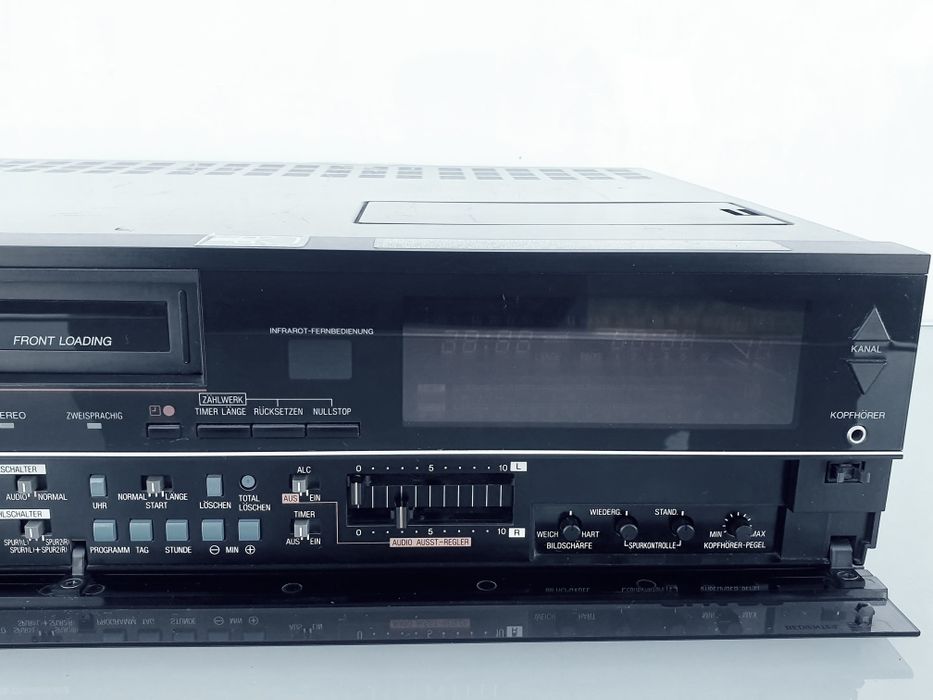 Magnetowid Sharp VC-5F3 HiFi stereo vintage