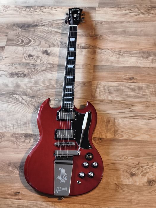 Gitara elektryczna typu SG, nie Gibson, zamiana