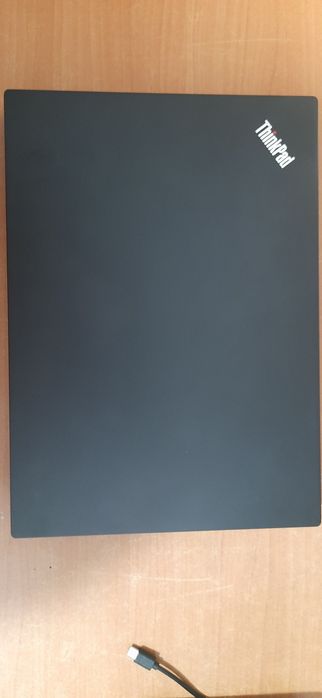Portátil / Labtop Lenovo E14 Gen2 10ªG| 14,1"-IPS | i5-10210u | 16G-DDr4 | NVMe512G |M| W11