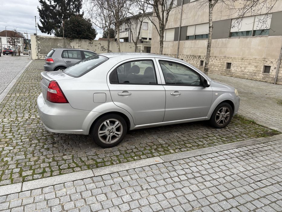 Chevrolet Aveo 1200 c.c. ( Bi-fuel )