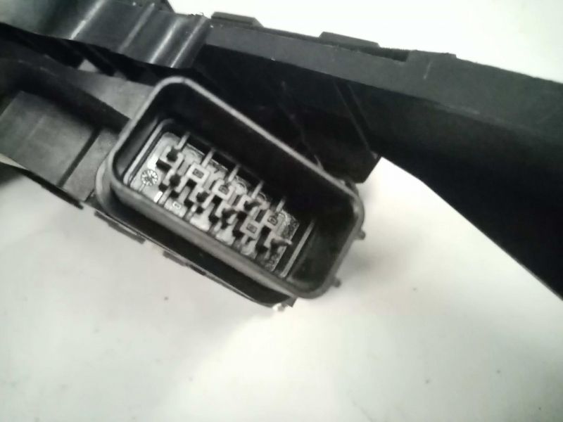 Fechadura / fecho porta frente esquerdo FORD Focus II Carrinha (DA_)